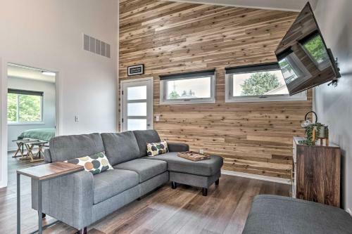 Sleek Fort Wayne Home Near Dtwn Attractions!