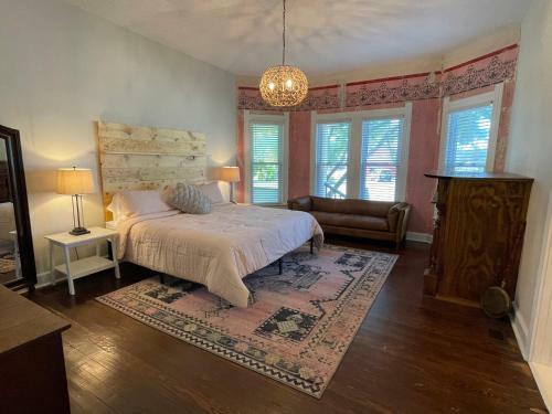 Olde Magnolia House