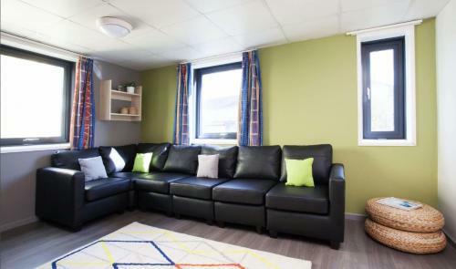 Albergue Vibrant Rooms For Students Only, Bath - Sk