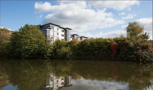 Albergue Vibrant Rooms For Students Only, Bath - Sk
