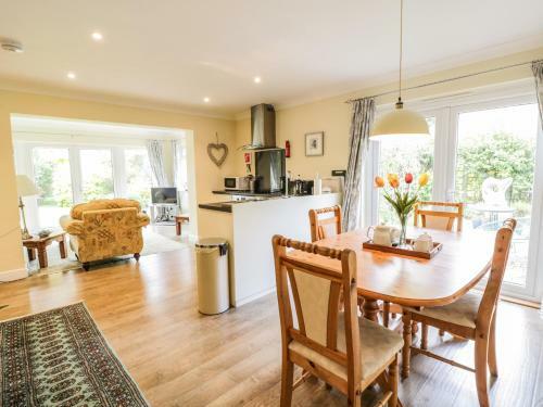 Abbeyside Cottage
