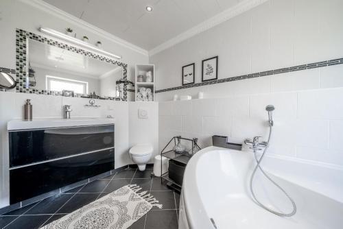 Id 5963 | Private House