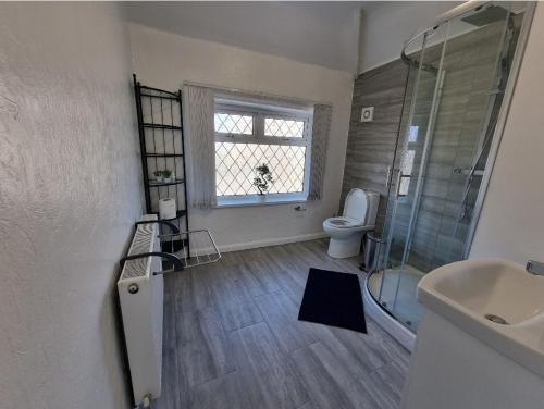 Relaxed Double Bed With Private Bathroom, Parking, Wifi And Garden.