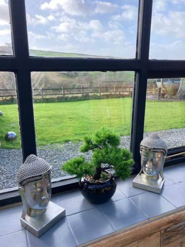 The Cottage And The Loft