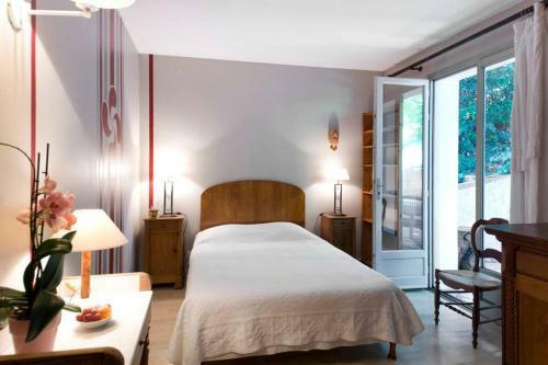 Hostal Le C�dre Bleu