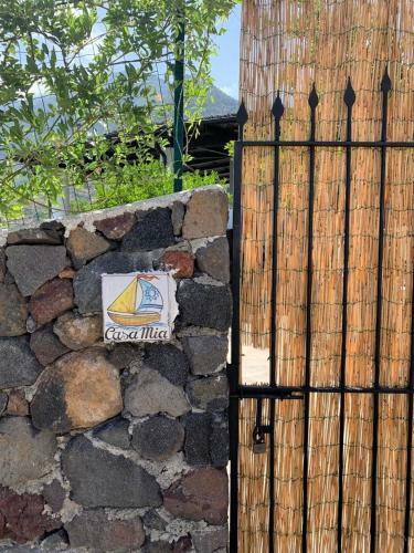 Casa Mia - Ampio Bilocale Con Giardino A Malfa