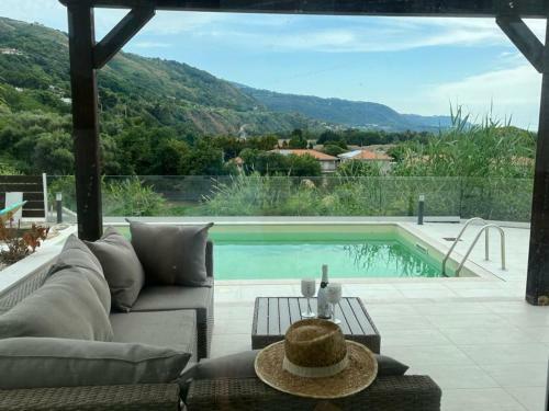 Blanca Beach Villa
