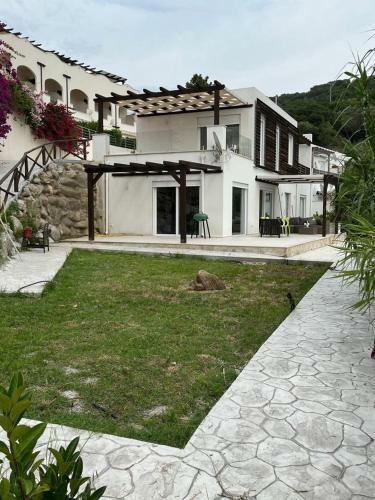 Blanca Beach Villa