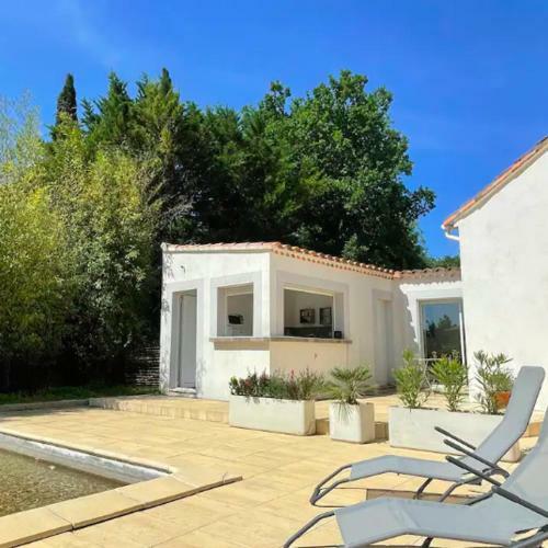 Hostal Le Mazet Des Bambous