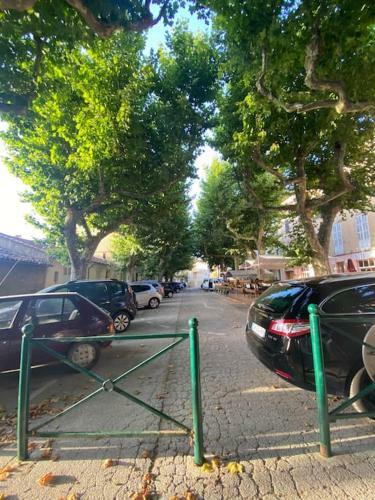 Apartamento T2 Neuf Centre Village Collobrieres