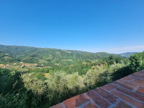 Splendid Independent Villa Surrounded By Nature In Marliana-pt