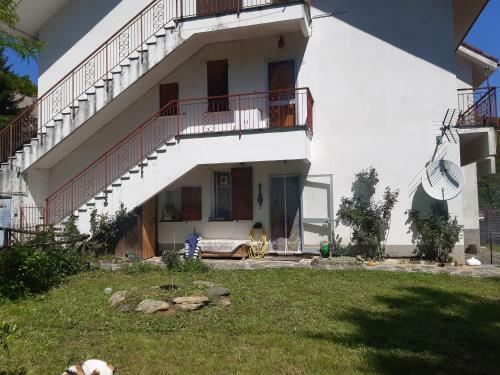 Apartamento Appartamento Rustico In Collina Con Ampio Giardino