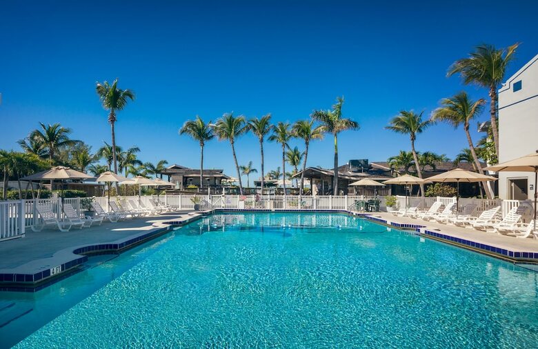 Hotel Beachcomber Beach Resort