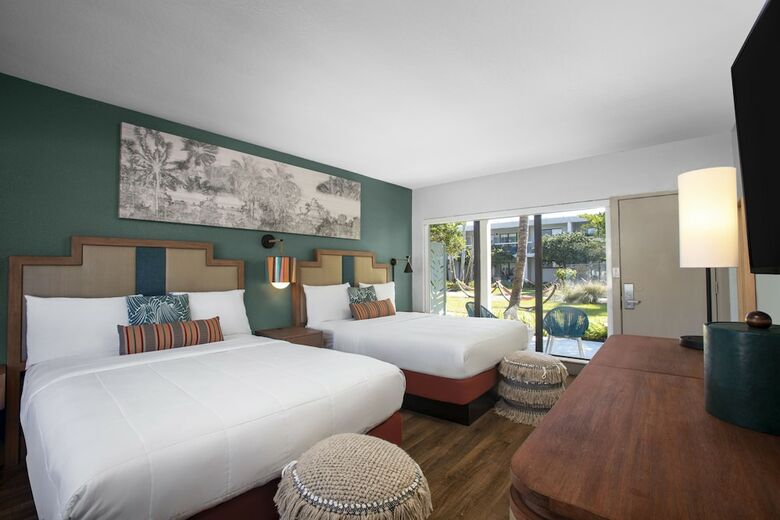 Hotel Beachcomber Beach Resort