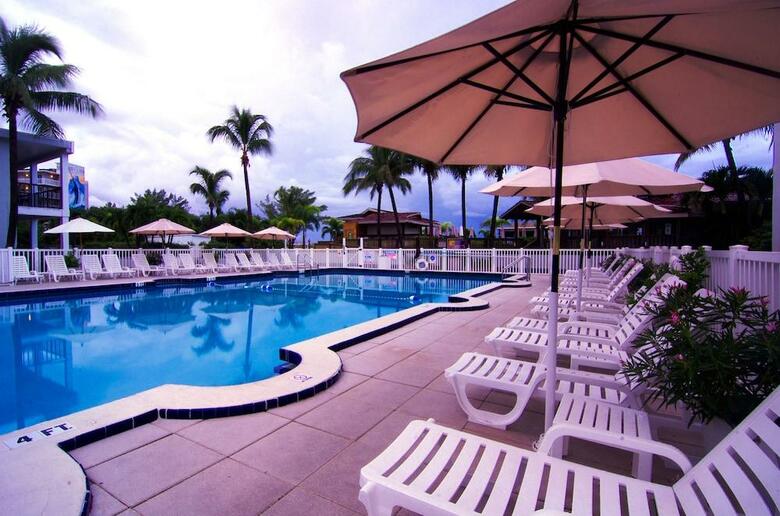 Hotel Beachcomber Beach Resort