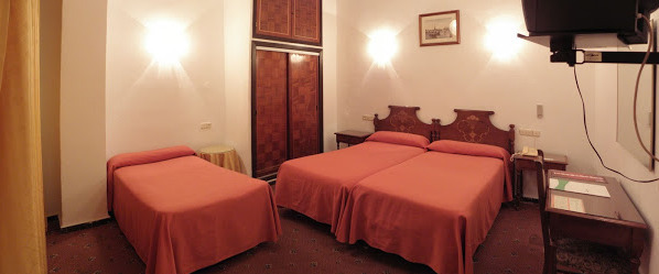 Hotel Embajador