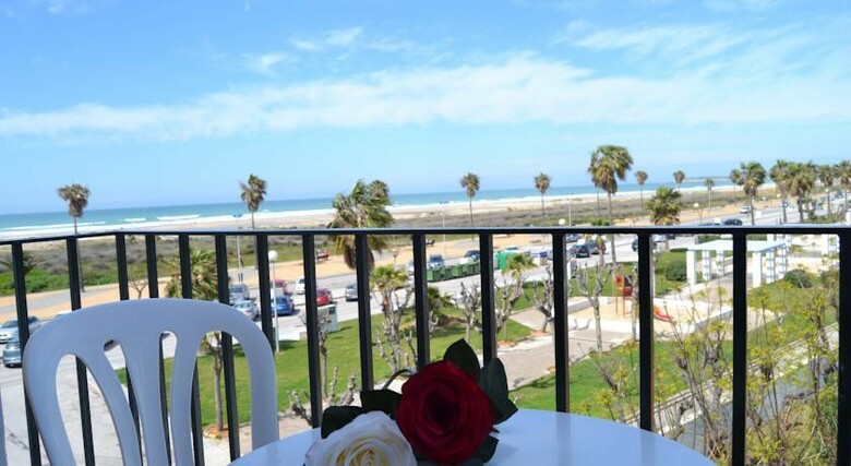 Hotel Oasis