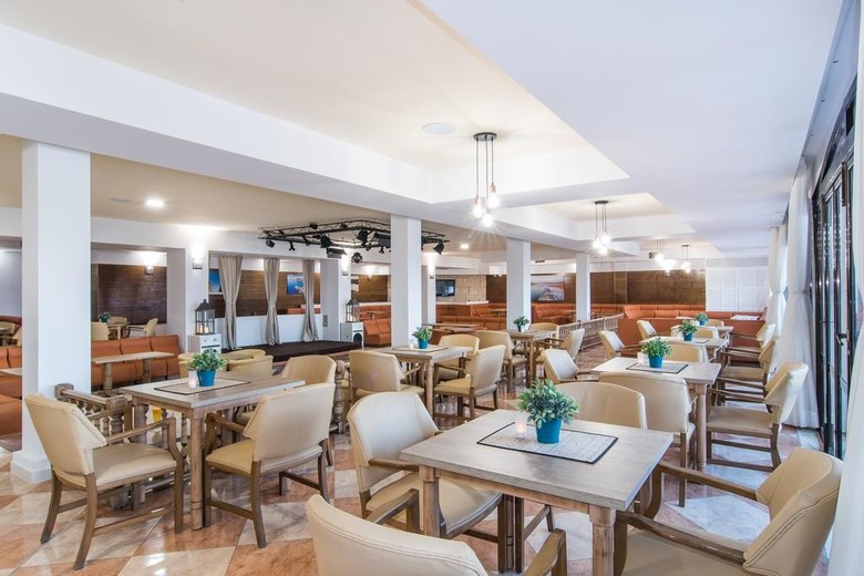 Hotel Na Taconera