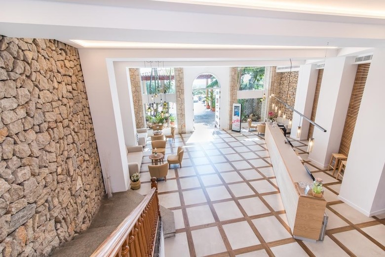 Hotel Na Taconera