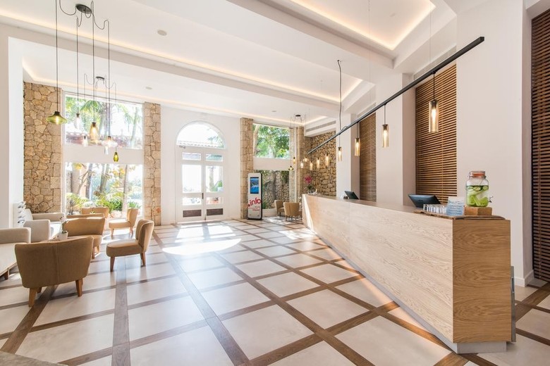 Hotel Na Taconera