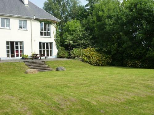 Bed & Breakfast Knocklyon House