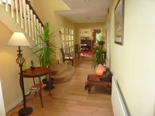 Bed & Breakfast Knocklyon House