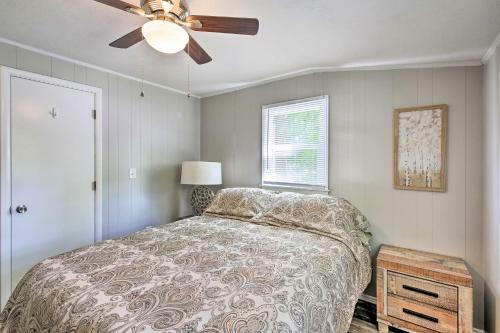 Charming Somerset Cottage Near Boat Ramps!