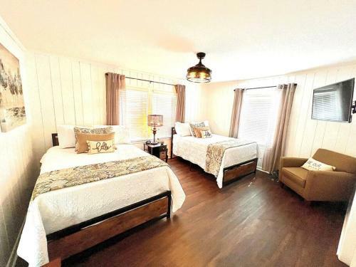 Apartamento Farmhouse At The Quadruplex; Beautiful, Spacious