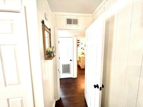 Apartamento Farmhouse At The Quadruplex; Beautiful, Spacious