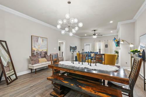 Boho Retreat! Home Away From Home!