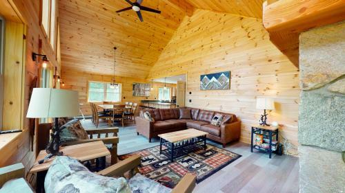 Bubblecuffer Cabin