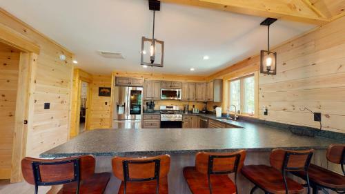 Winters Way Cabin