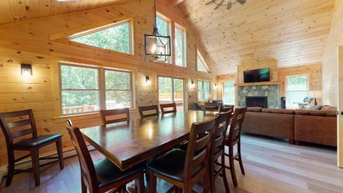 Winters Way Cabin