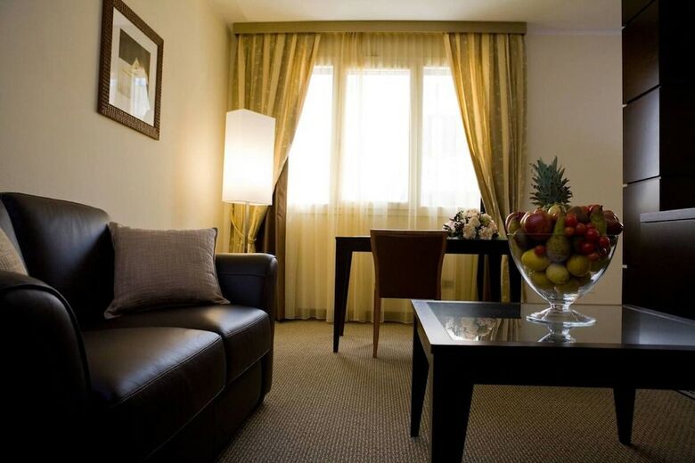 Hotel Airone