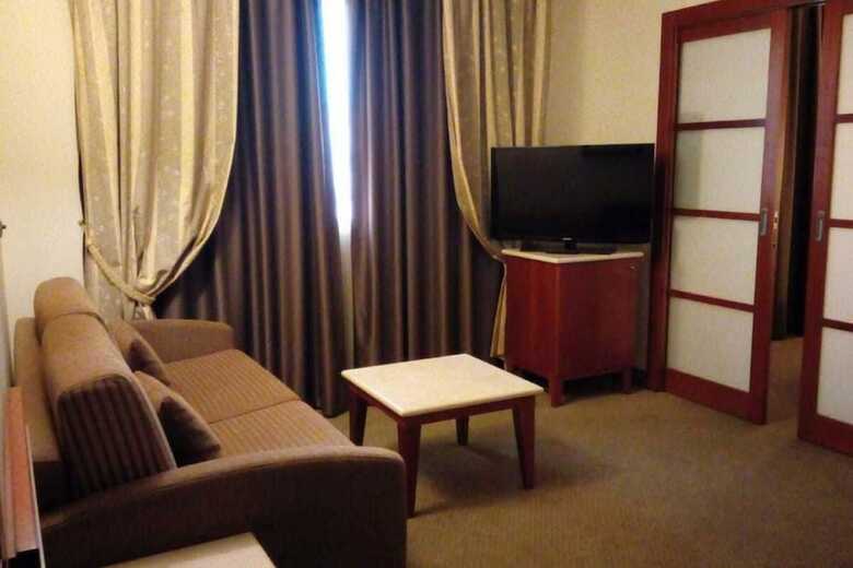 Hotel Airone