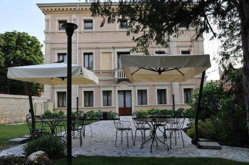 Hotel Villa Maternini