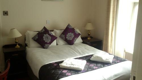 Munster Arms Hotel