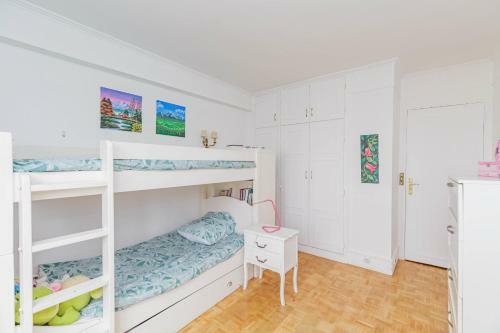 Apartamento Bright 70 M With Garden Near Paris