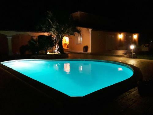 Bed & Breakfast Les Restanques - Chambre D'h�tes
