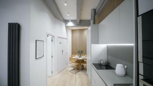 Chicago Loft Boutique By The Jacksonheim Boutique