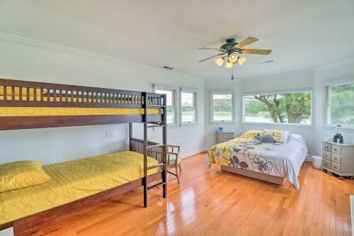 Grasonville Home With Private Pool On The Water
