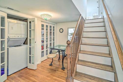 Grasonville Home With Private Pool On The Water