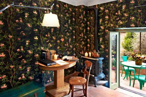 Bed & Breakfast Corte Della Maest� Antica Residenza