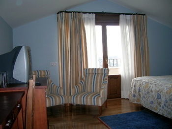 Hotel Pe�arrubia