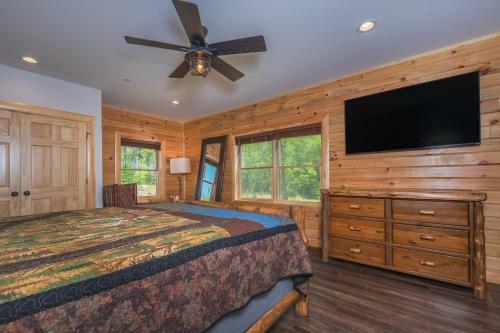 Cj's Mountain Lodge