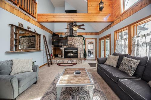 Sunkissed Lodge