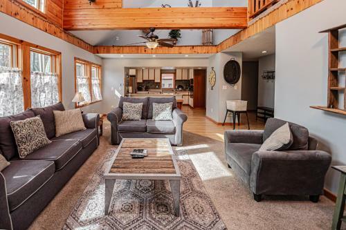 Sunkissed Lodge