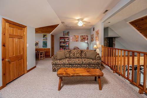 Sunkissed Lodge
