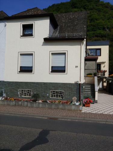 Apartamento G�stehaus Rheinburgenblick