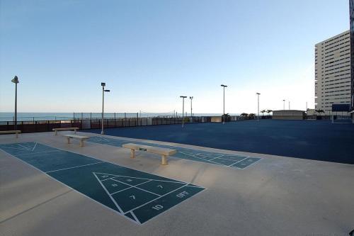 Golden Sands V